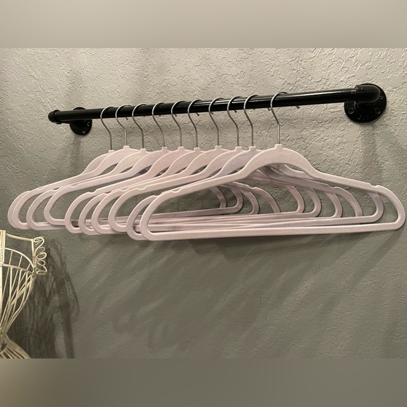 Lavender Velvet Non-slip Hangers - 10 pack - Picture 1 of 3
